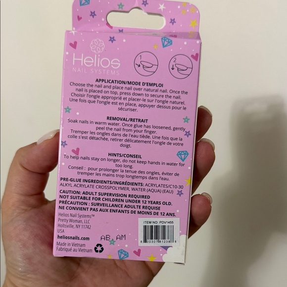 Helios Magical Kingdom Pre-Glued Artificial Nails - Pastel Rainbow 3 pack $10 - Picture 3 of 3